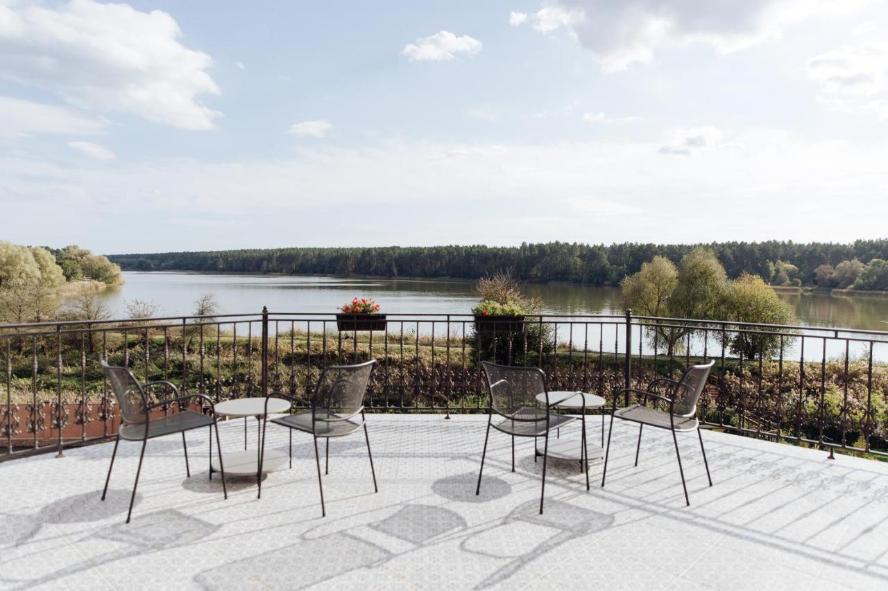 Готель Bobritsa Dacha Екстер'єр фото